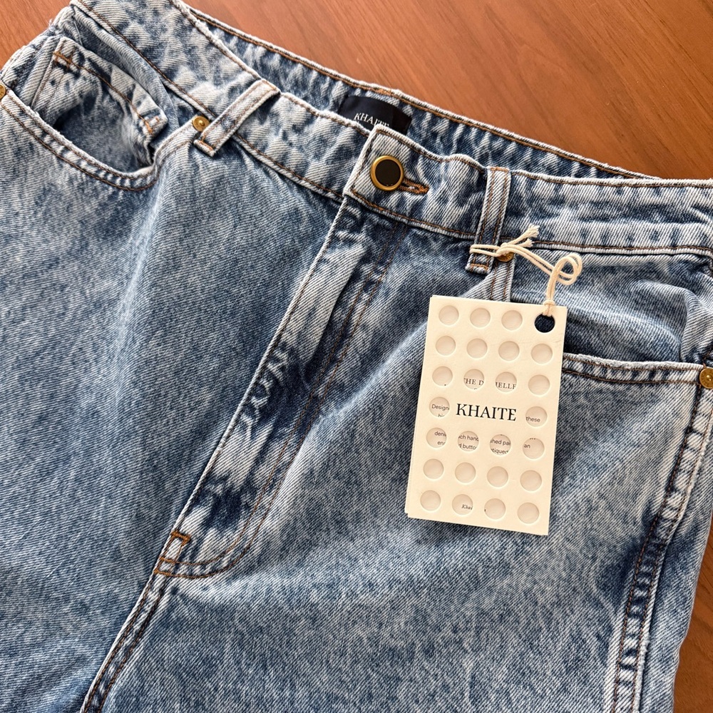 KHAITE Danielle  Light Wash Straight Leg Jeans